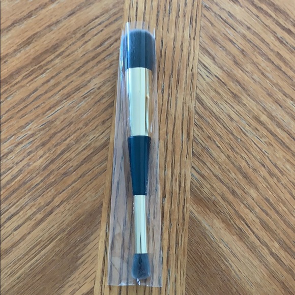 Billion Dollar Brows Dual Sculpting Brush - Picture 2 of 2